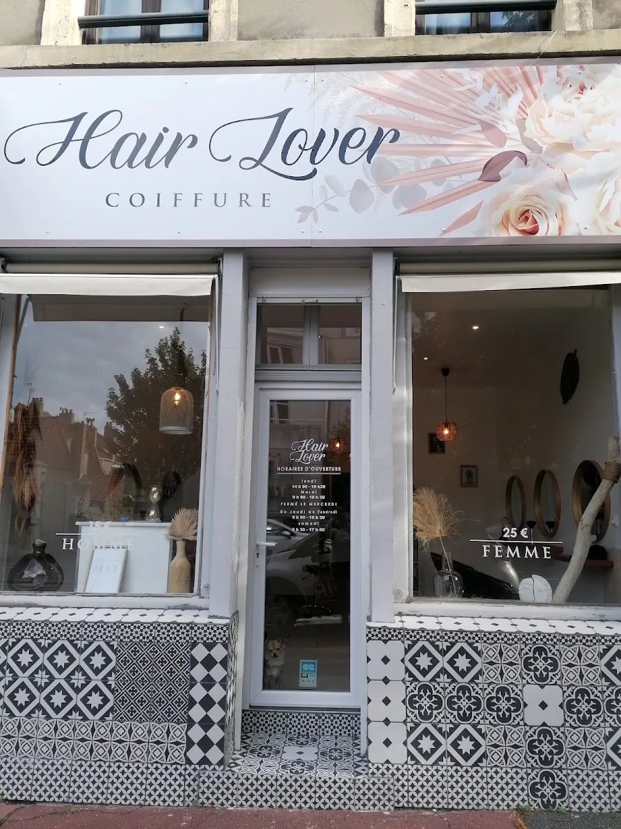 Devanture du salon Hair Lover, coiffeur à Boulogne-sur-Mer